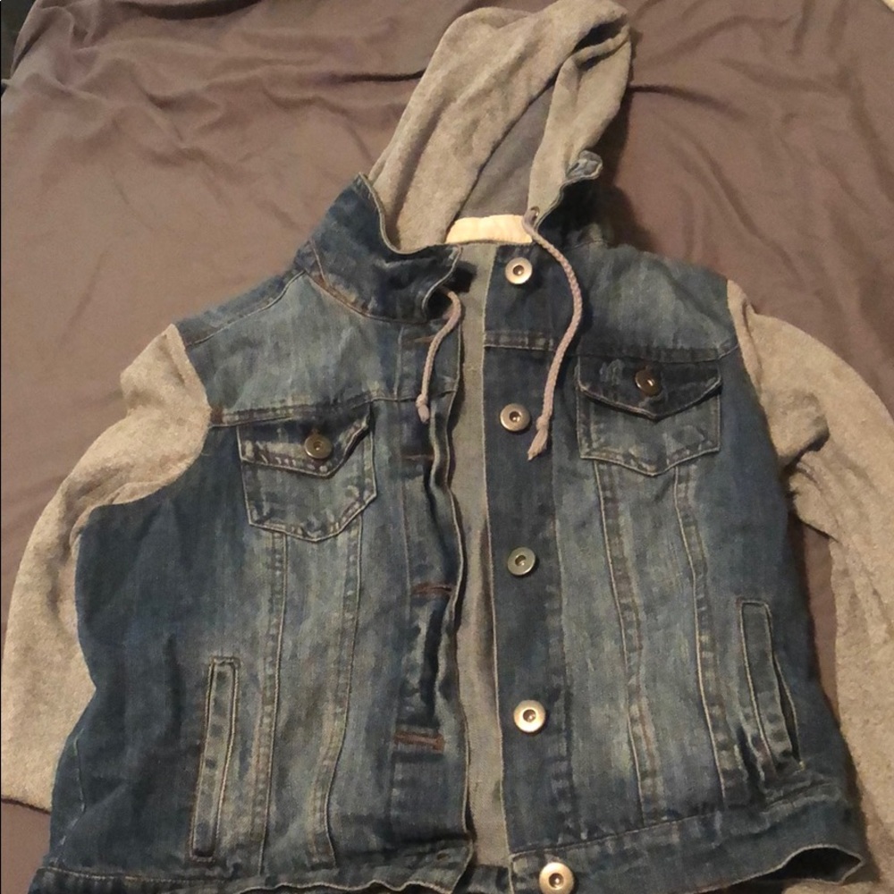 Women’s jean jacket